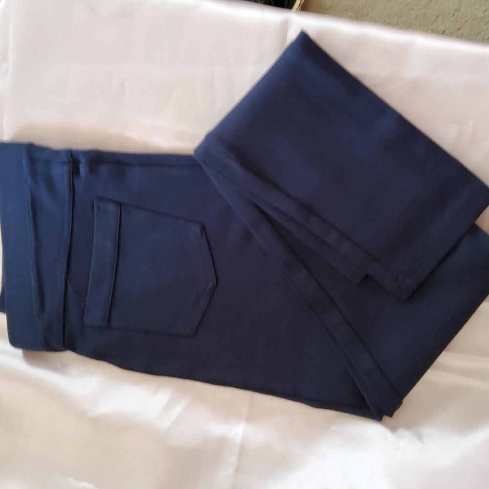 HUE Women's Dark Blue Leggings - Picture 2 of 4